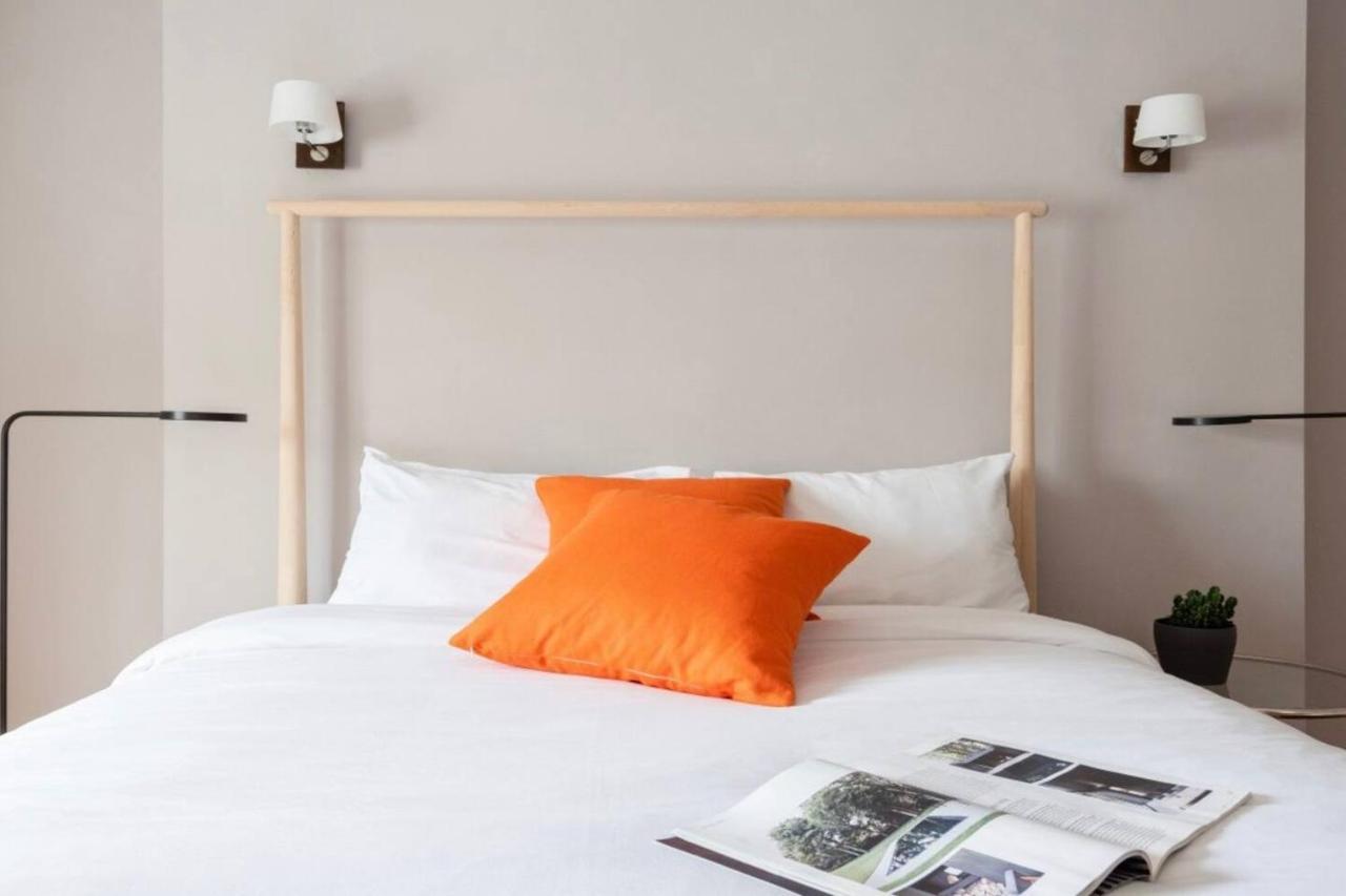Cool Holland Park Near Park * London